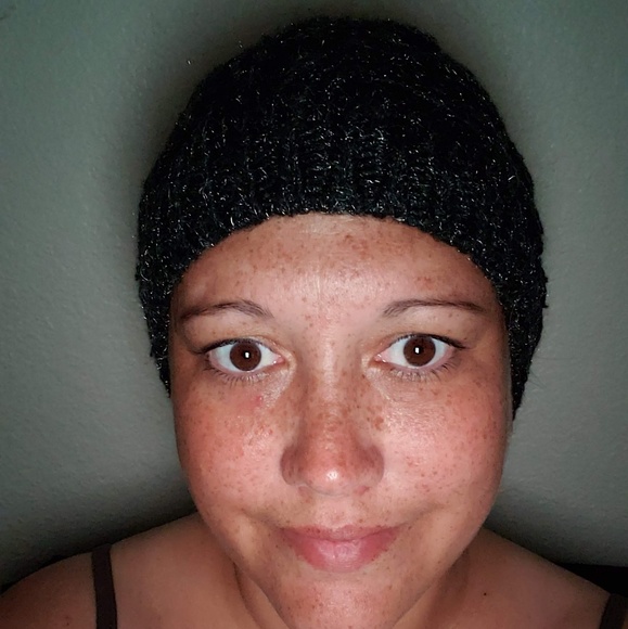 EUC Black & Silver Beanie Hat - Picture 2 of 5